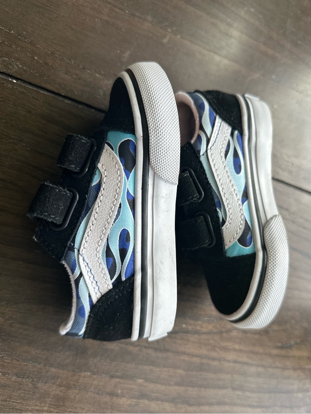Vans Toddler Old Skool Flame Velcro Sneakers Size 5